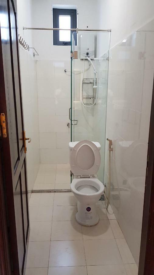 White House Hostel Nha Trang Esterno foto